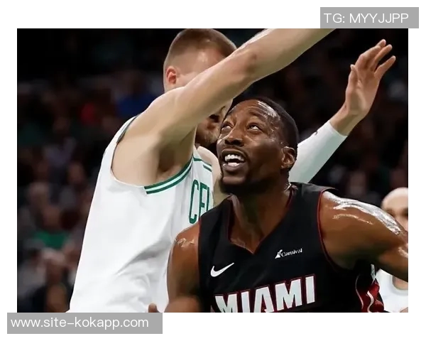 西蒙斯与豪泽交易阿德巴约绿军记者大胆提议引发热议 西蒙斯与豪泽交易阿德巴约绿军记者大胆提议引发热议