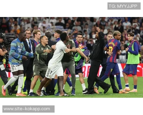 维尼修斯在阿隆索的指导下重拾冷静状态12场比赛仅吃一张牌